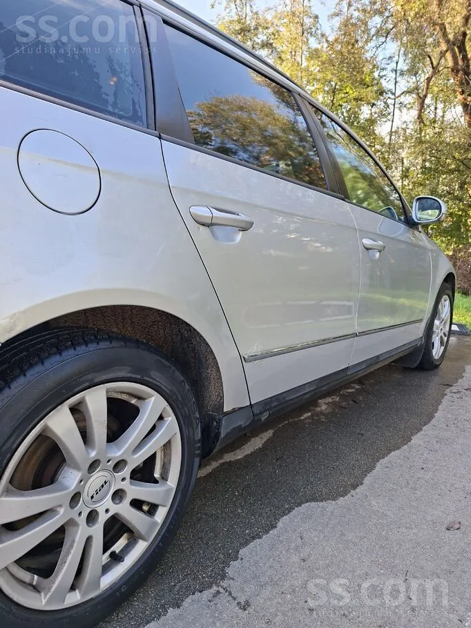 Volkswagen Passat 2005 photo 3