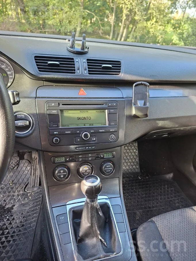 Volkswagen Passat 2005 photo 5