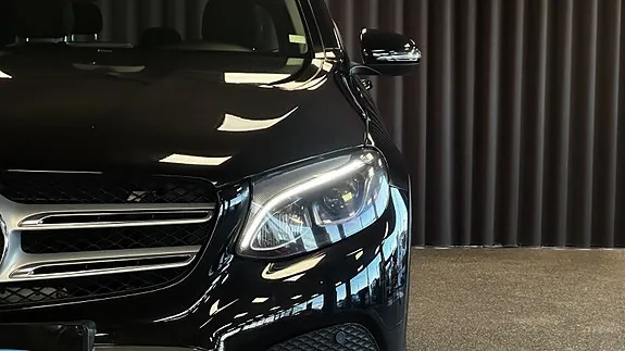 Mercedes-Benz Glc220 D 2016 photo 4