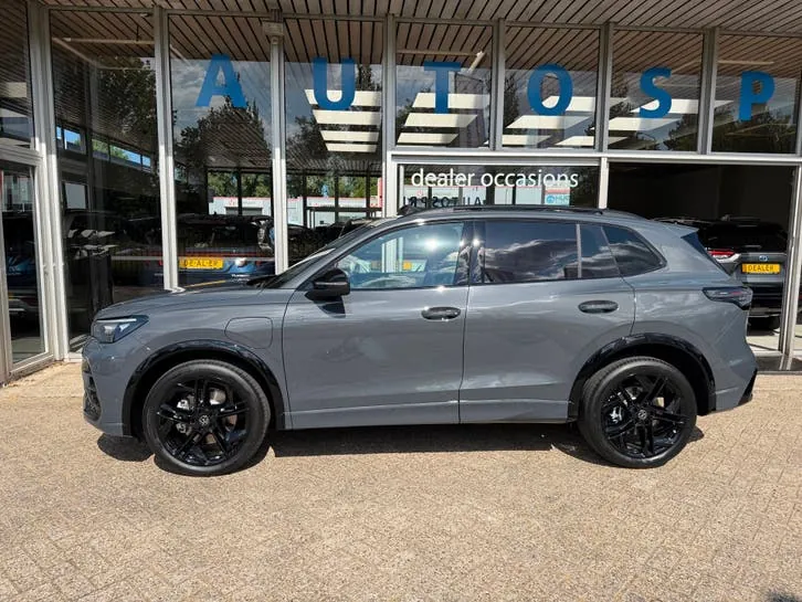 Volkswagen Tiguan 2026 photo 3