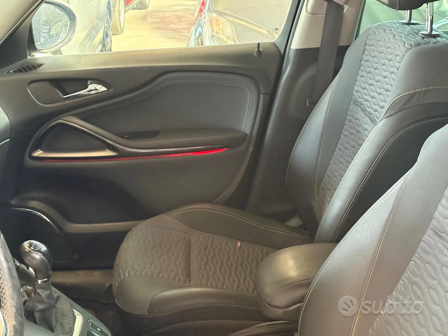 Opel Zafira Tourer 2013 photo 4
