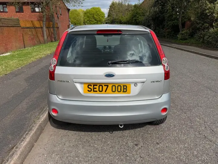 Ford Fiesta 2007 photo 5