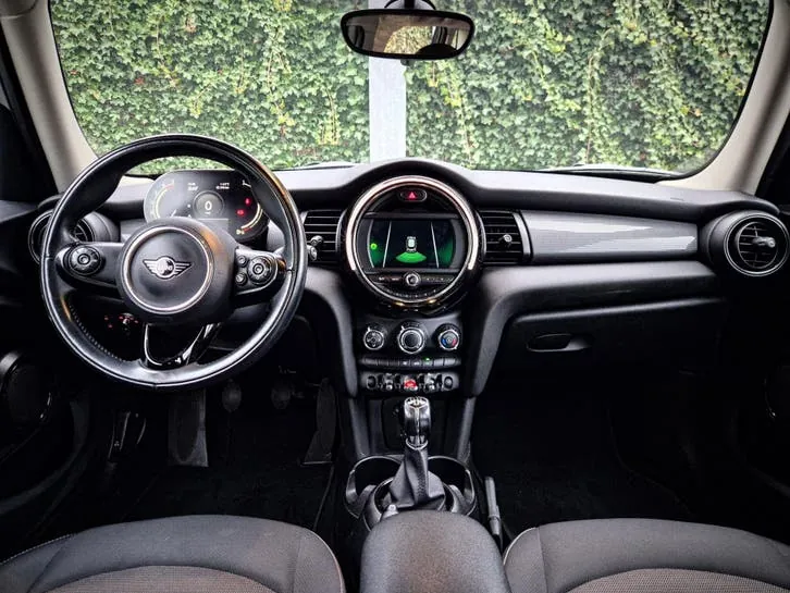 Mini Cooper 2021 photo 2