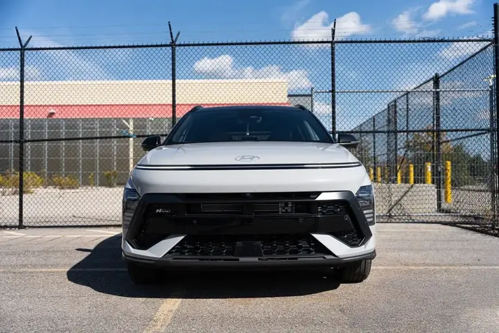 Hyundai Kona 2025 photo 3