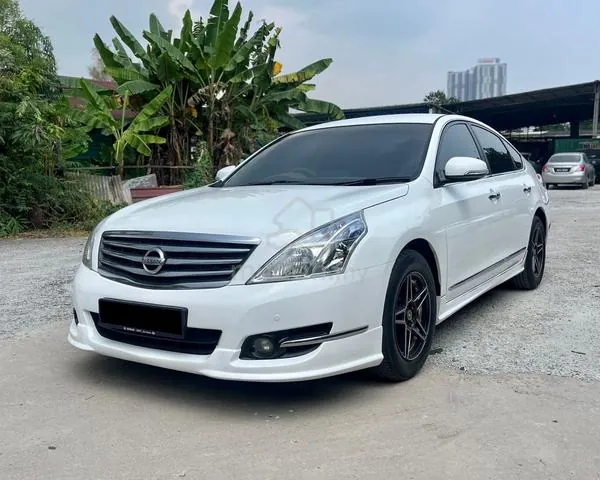 Nissan Teana