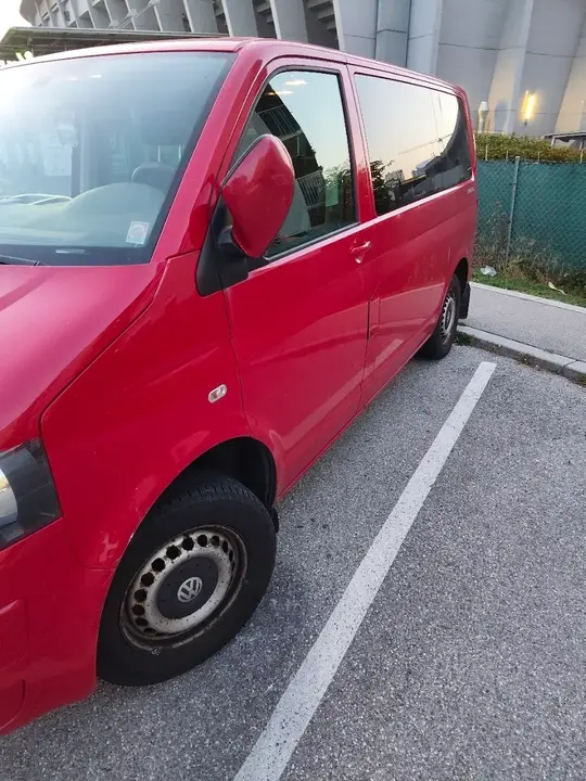 Volkswagen Multivan 2014 photo 2
