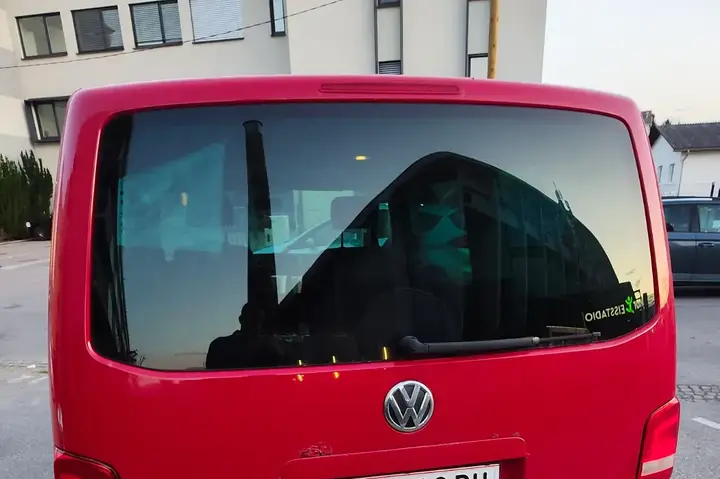 Volkswagen Multivan 2014 photo 3