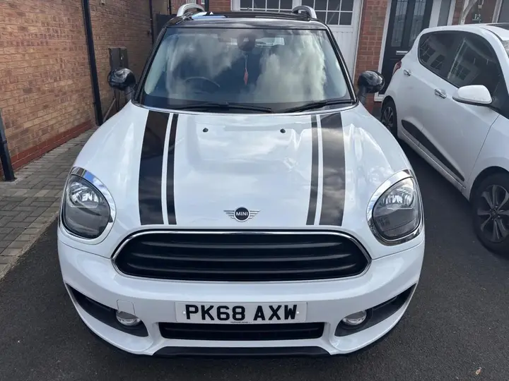Mini Countryman 2018 photo 2