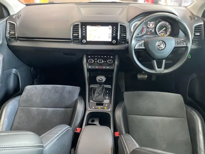 Skoda Karoq 2018 photo 2