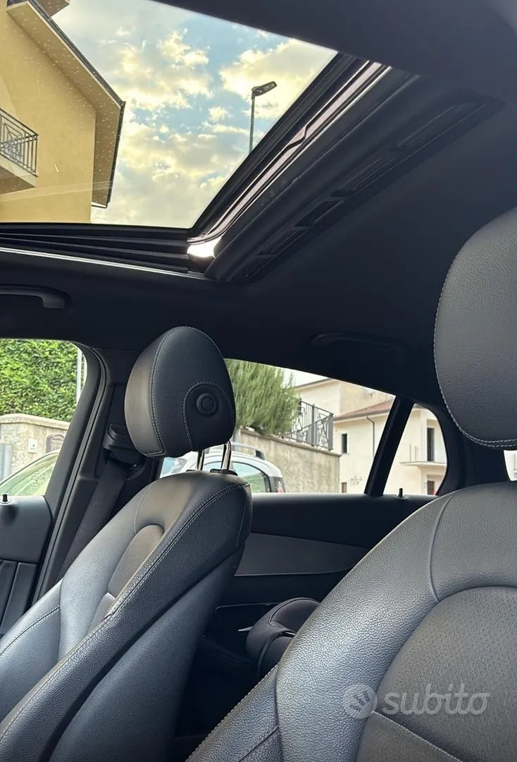 Mercedes-Benz Glc 2018 photo 2