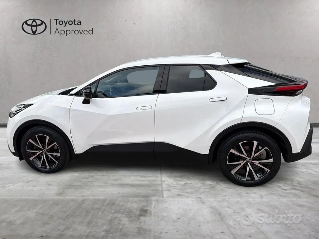 Toyota C-Hr 2024 photo 3