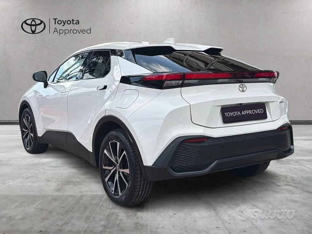 Toyota C-Hr 2024 photo 5