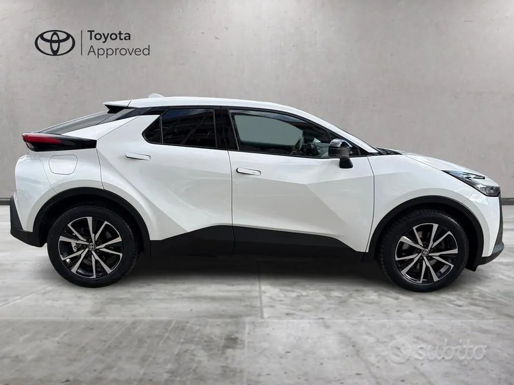 Toyota C-Hr 2024 photo 4