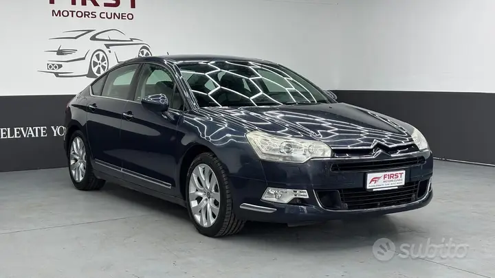 Citroen C5 2010 photo 2