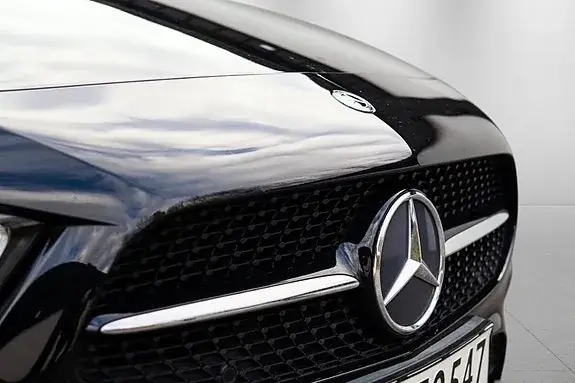 Mercedes-Benz A 200 2018 photo 3