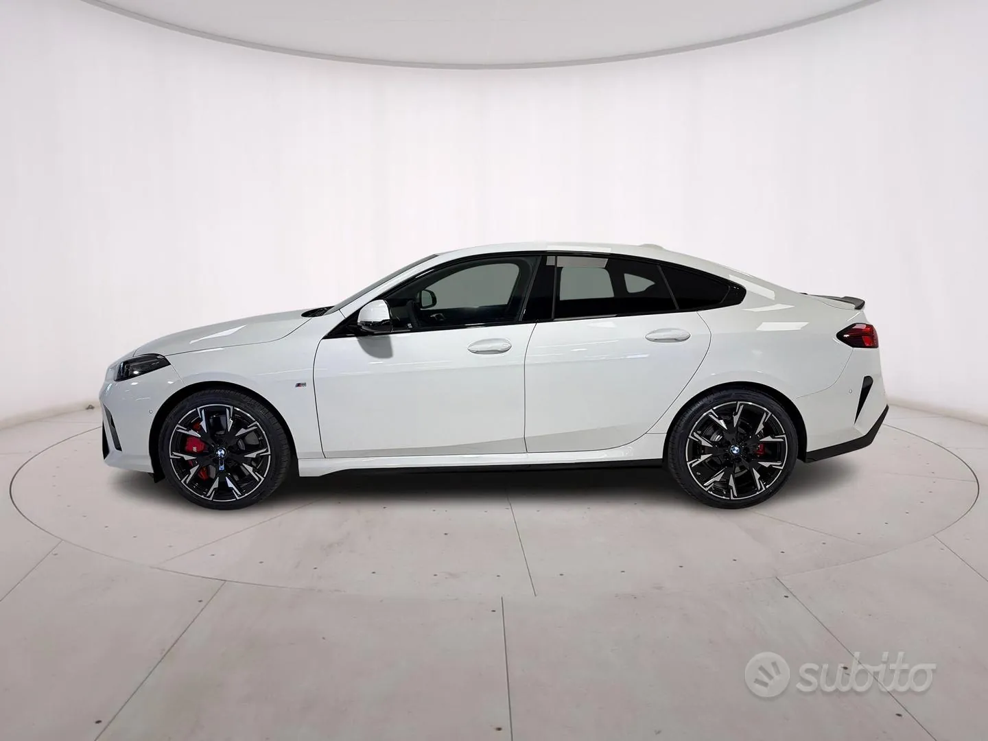 BMW 2 Series 2023 photo 3