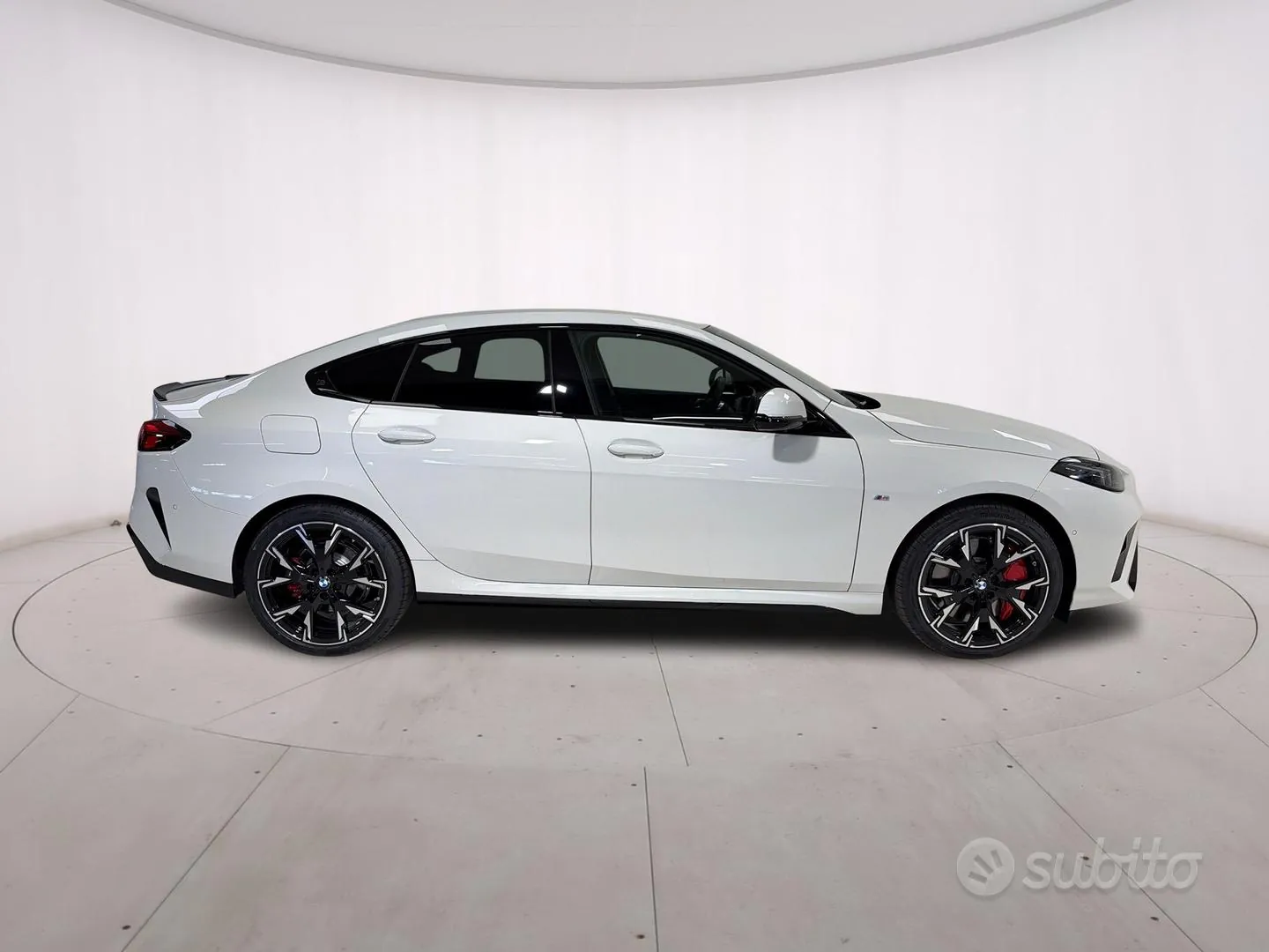 BMW 2 Series 2023 photo 4