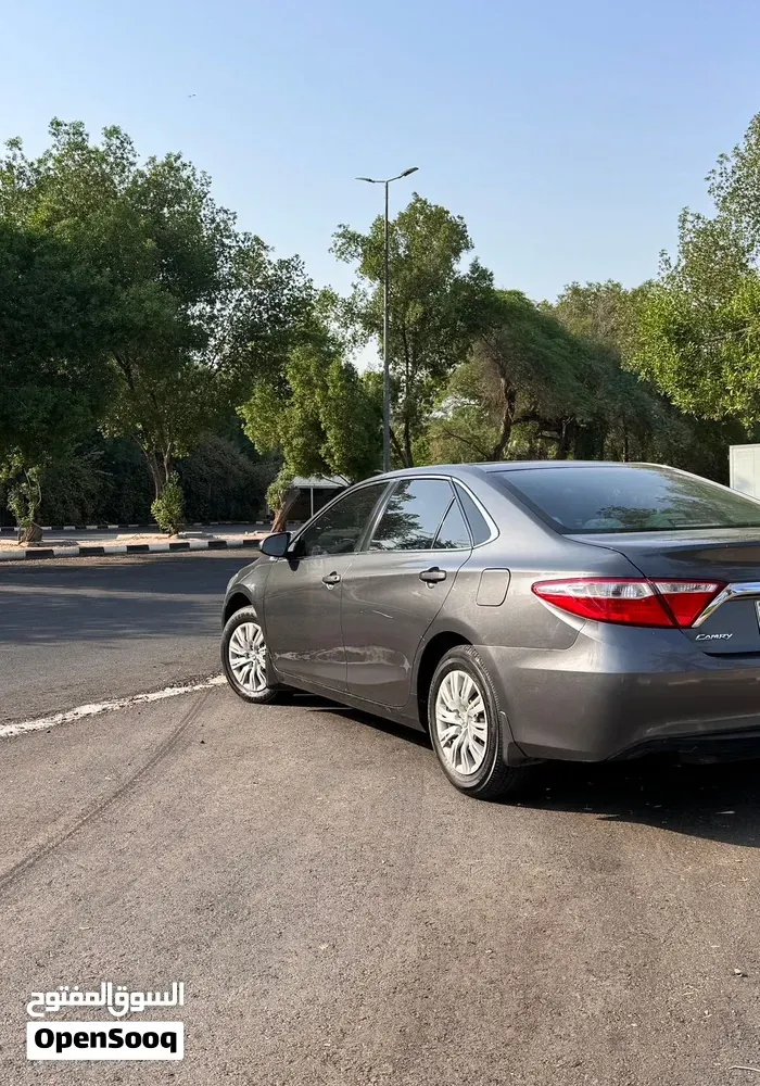 Toyota Camry 2017 photo 3