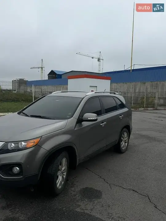 Kia Sorento 2012 photo 2