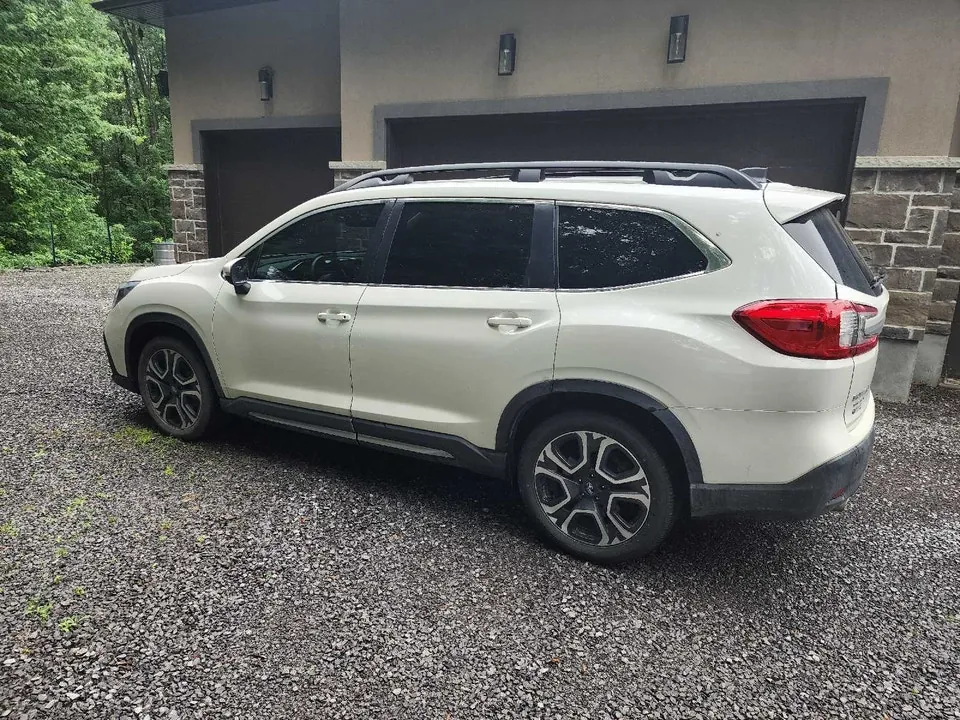 Subaru Ascent 2023 photo 2