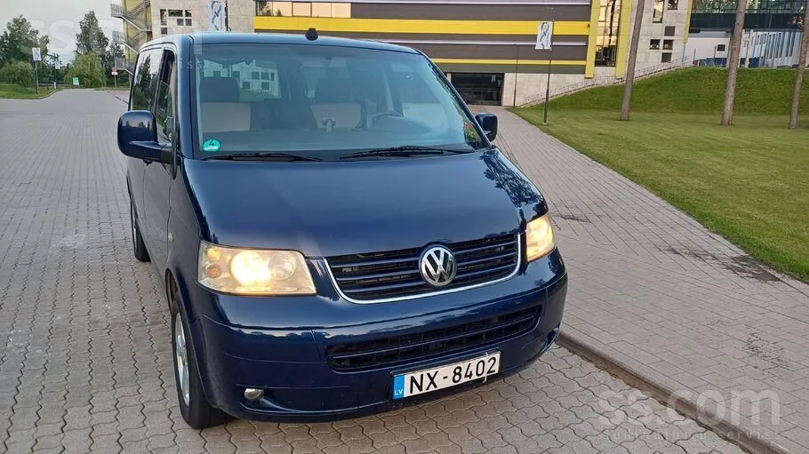Volkswagen Multivan 2007 photo 2