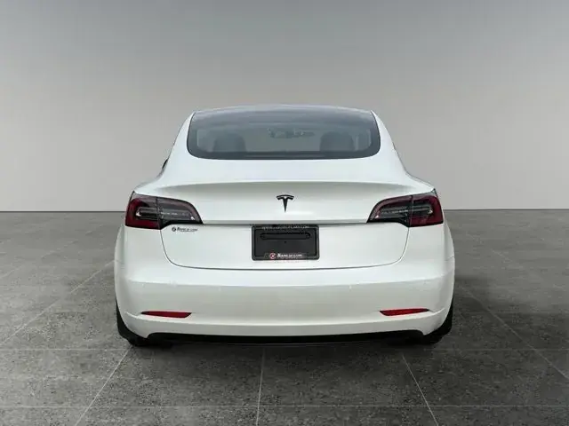 Tesla Model 3 2021 photo 5