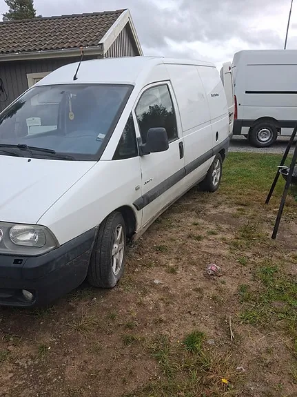 Citroen Jumpy 2004 photo 2