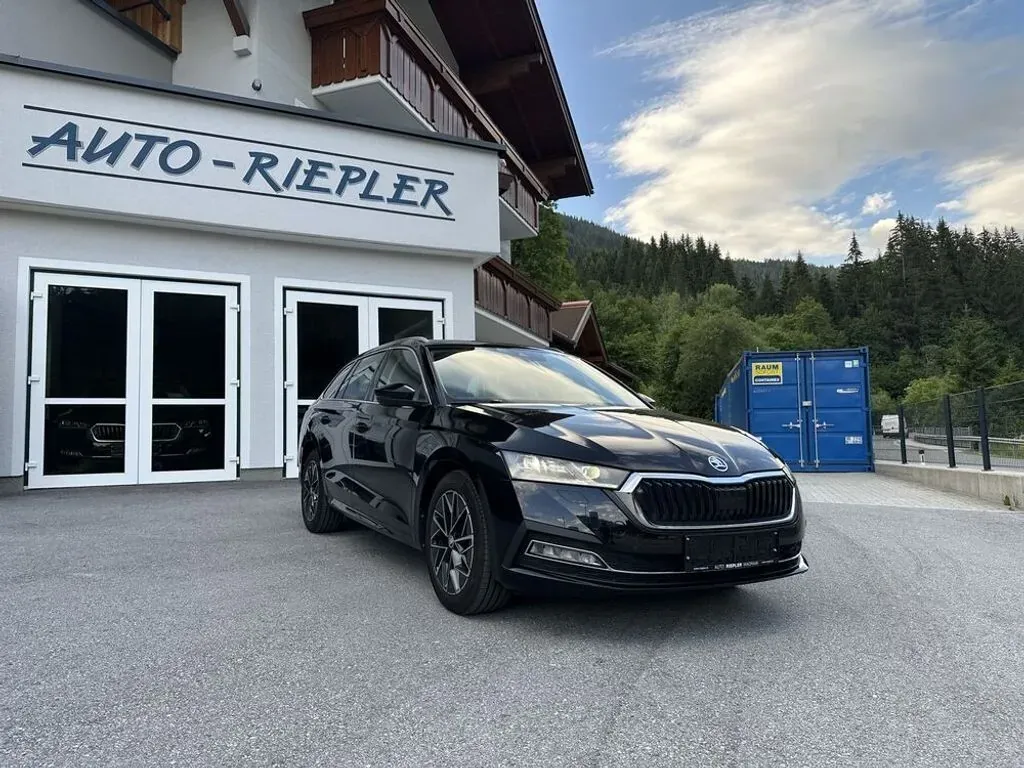 Skoda Octavia 2025 photo 2