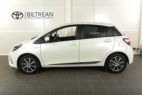 Toyota Yaris 2019 photo 2