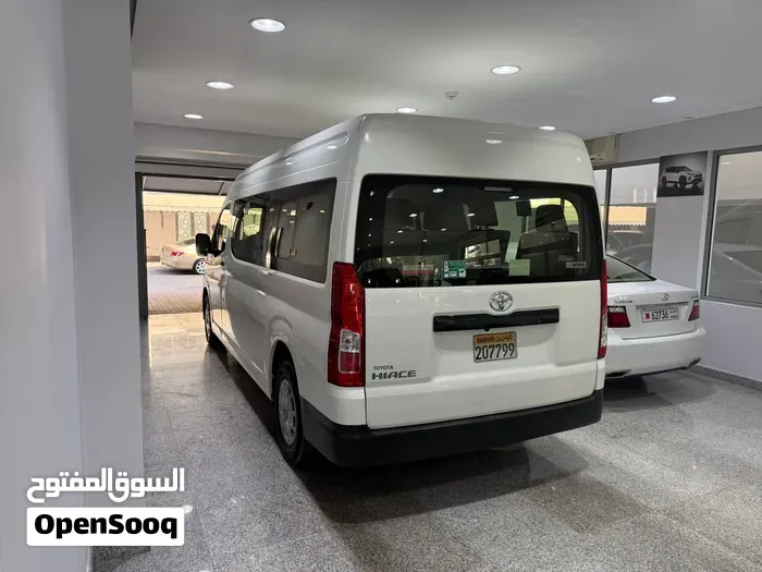 Toyota Hiace 2022 photo 4