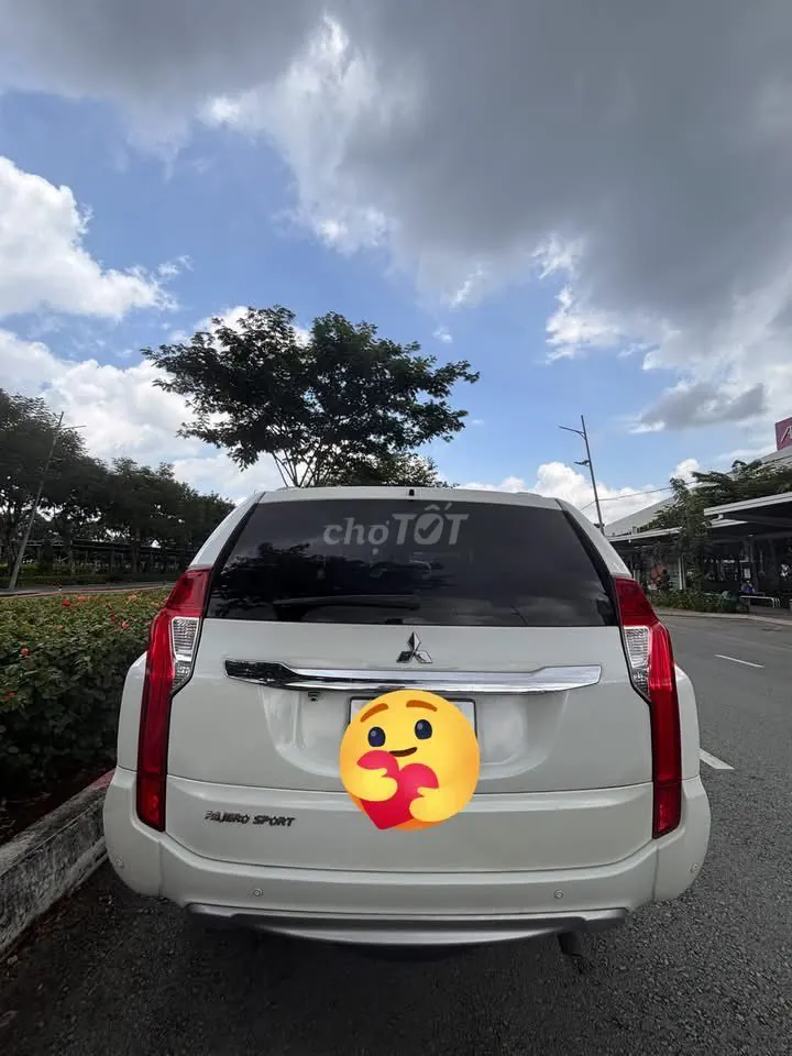 Mitsubishi Pajero Sport 2018 photo 3