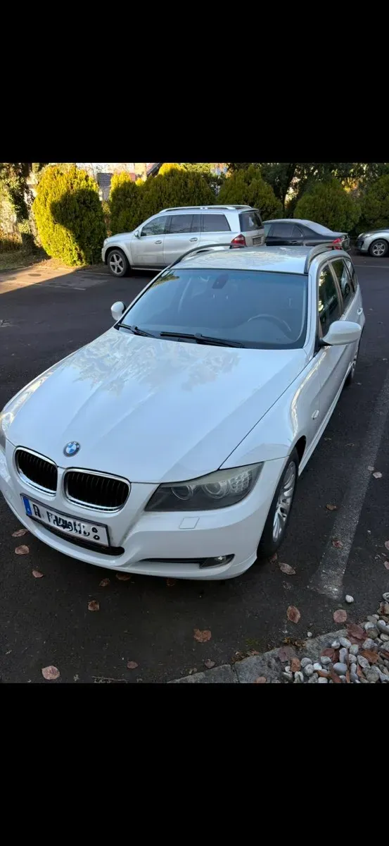 BMW 3 Series 2009 photo 3