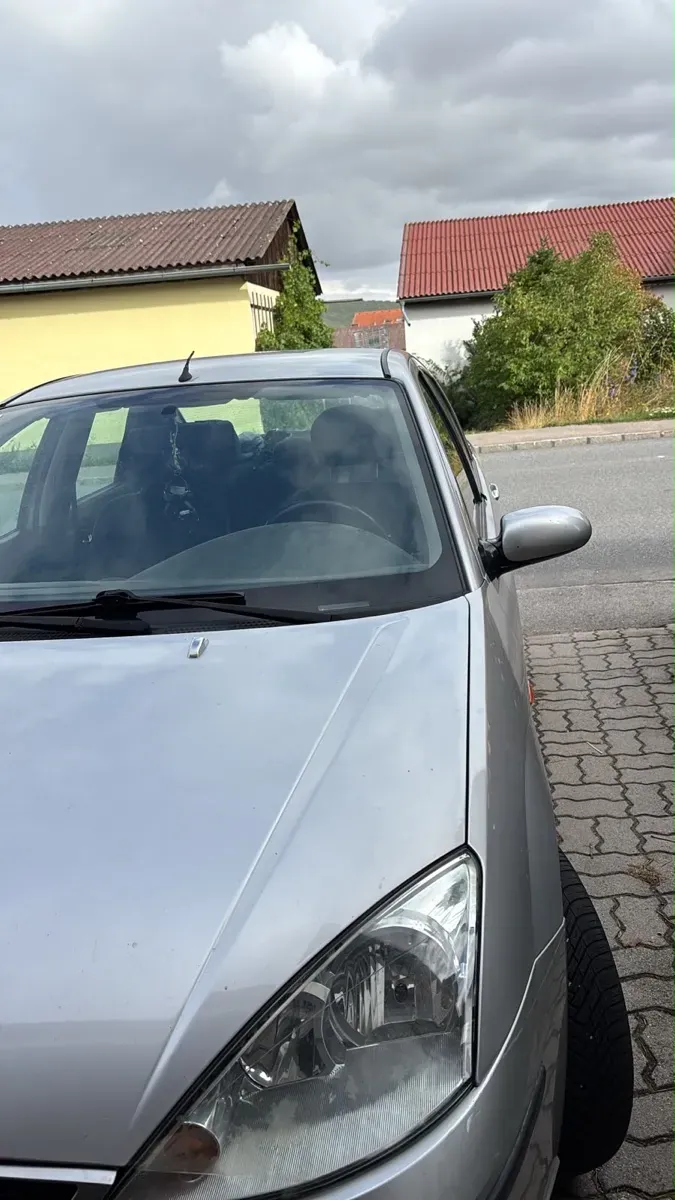 Ford Focus 2002 photo 2