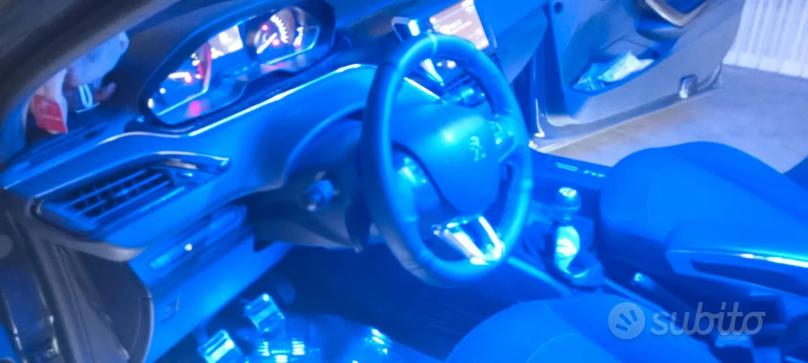 Peugeot 208 2018 photo 5