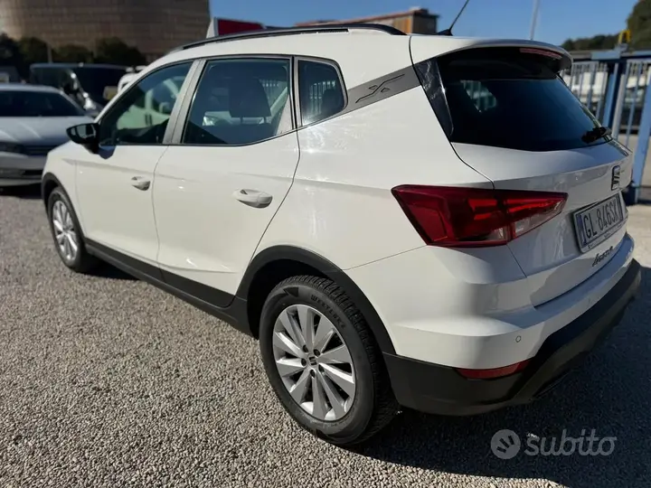 Seat Arona 2023 photo 3