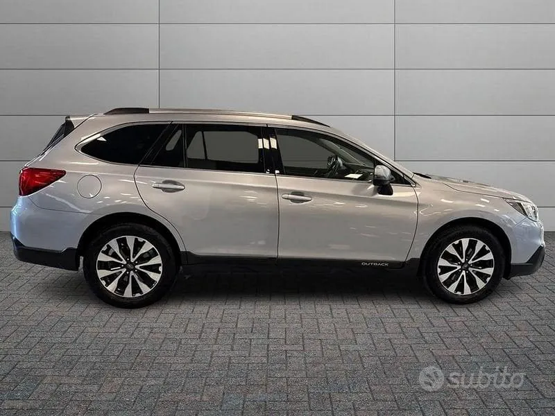 Subaru Outback 2016 photo 4