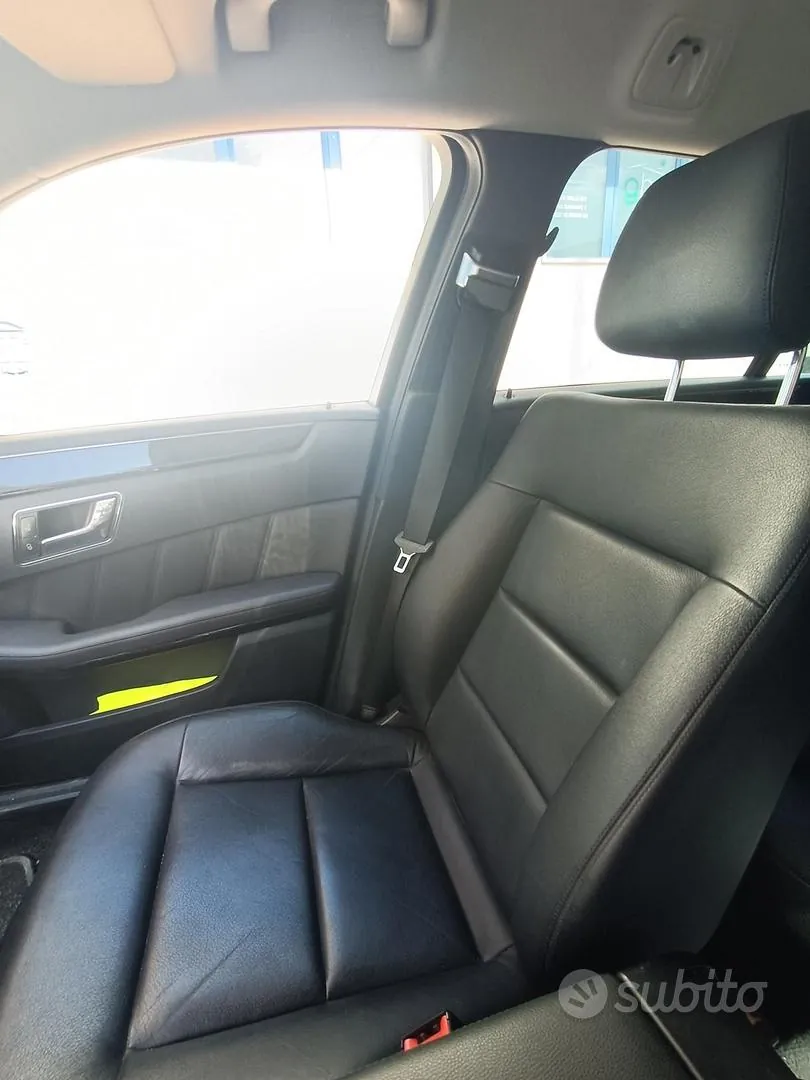 Mercedes-Benz E-Class 2010 photo 5