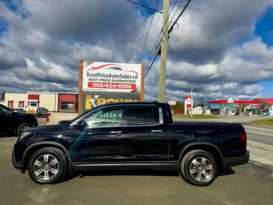 Honda Ridgeline 2018 photo 2
