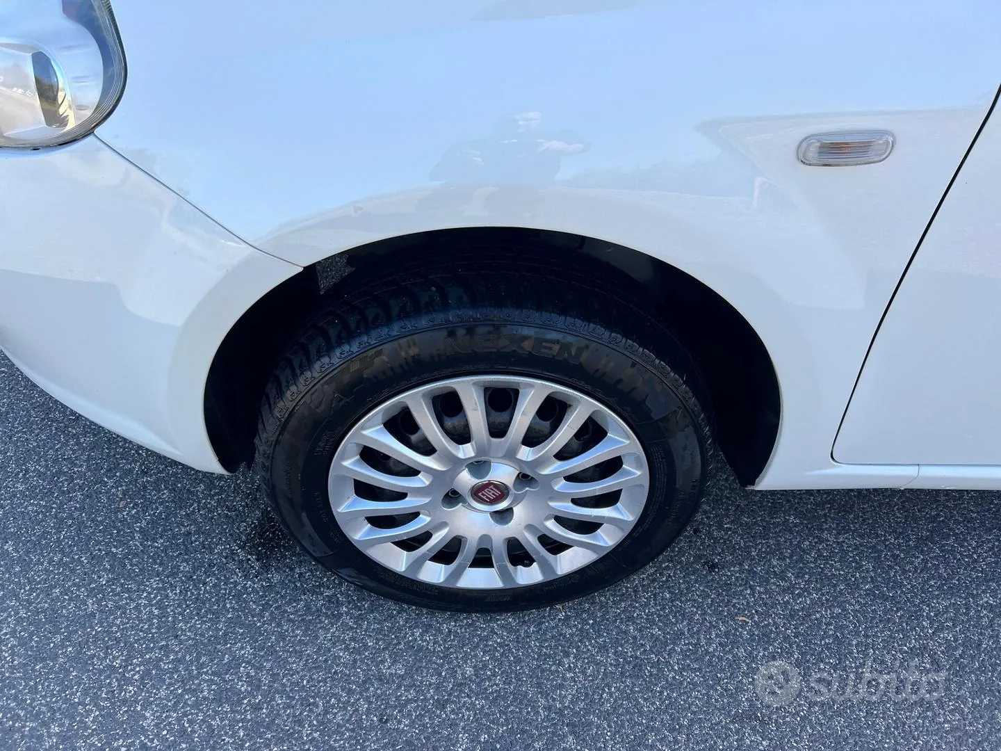 Fiat Punto 2015 photo 5