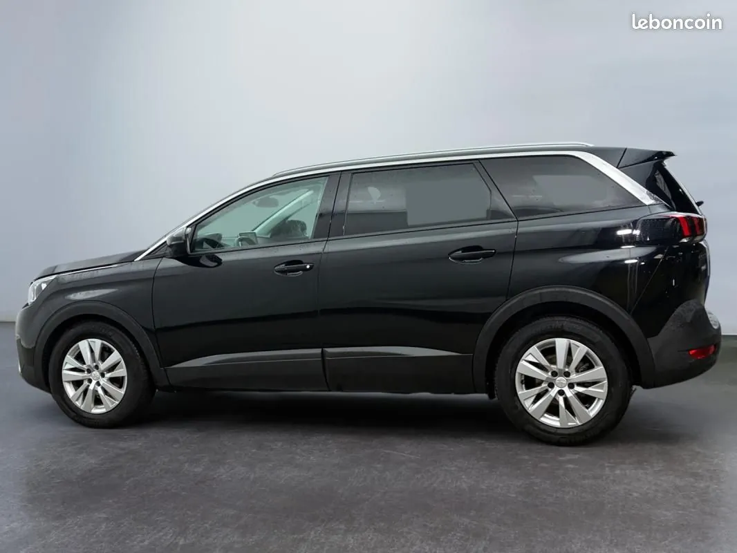 Peugeot 5008 2019 photo 5