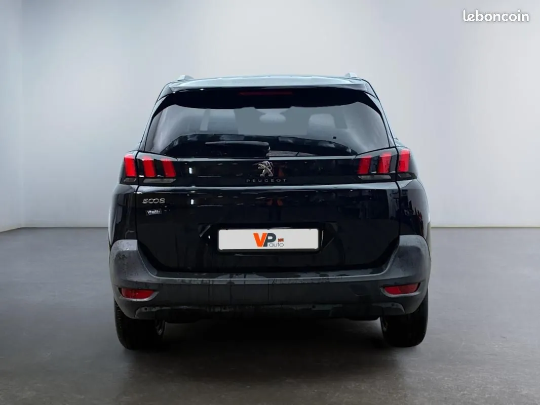 Peugeot 5008 2019 photo 3