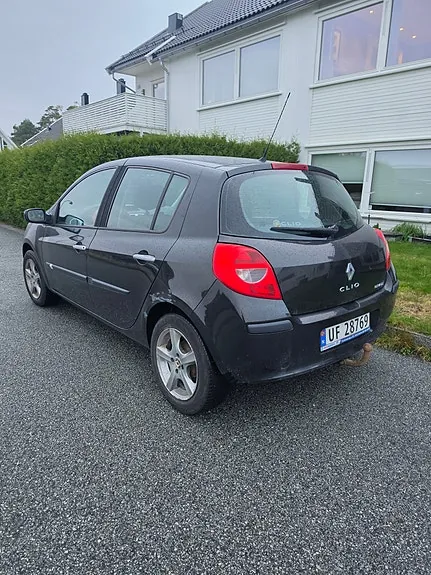 Renault Clio Iii 2006 photo 2