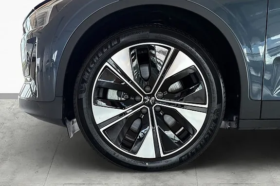 Polestar 2 2024 photo 5