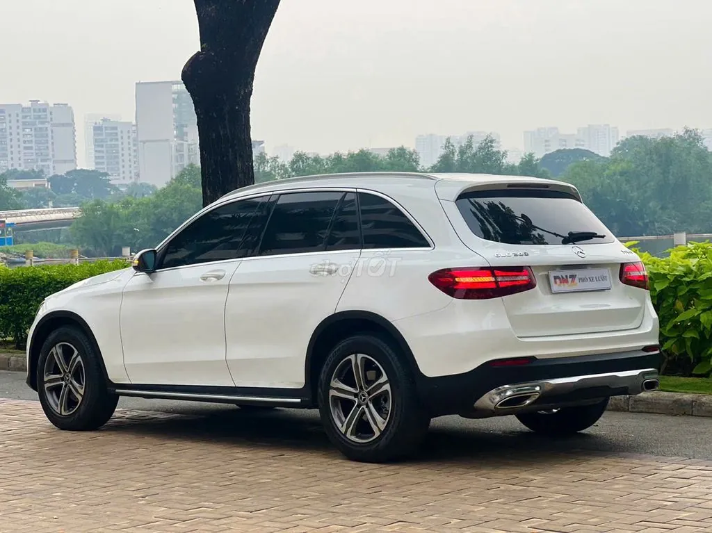 Mercedes-Benz Glc 2019 photo 4