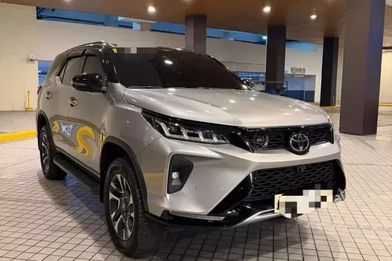 Toyota Fortuner 2023 photo 2