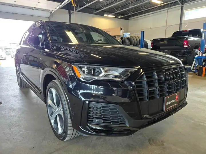 Audi Q7 2021 photo 3