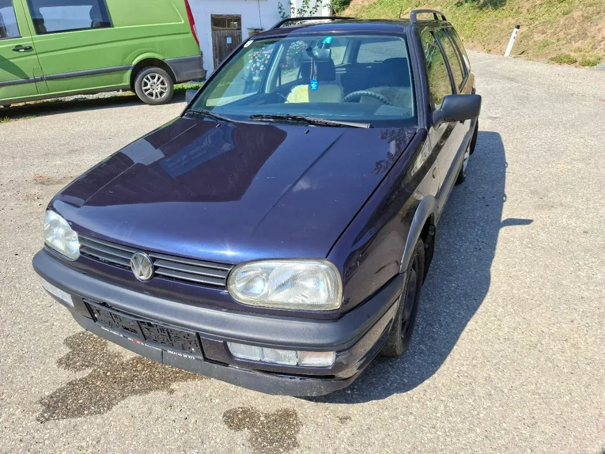 Volkswagen Golf 1998 photo 3