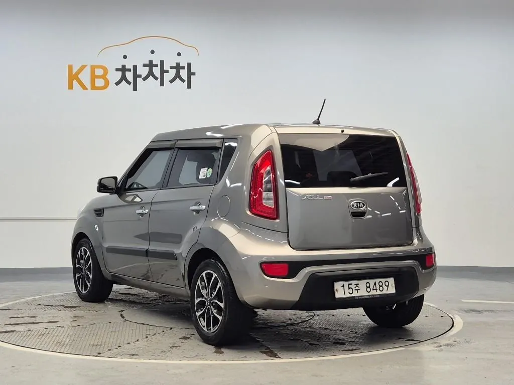 Kia Soul 2012 photo 2