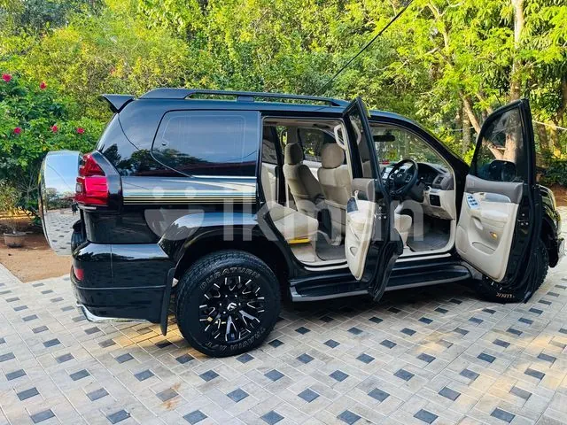 Toyota Land Cruiser Prado 2004 photo 5
