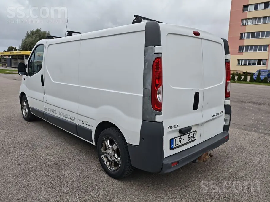 Opel Vivaro 2009 photo 3